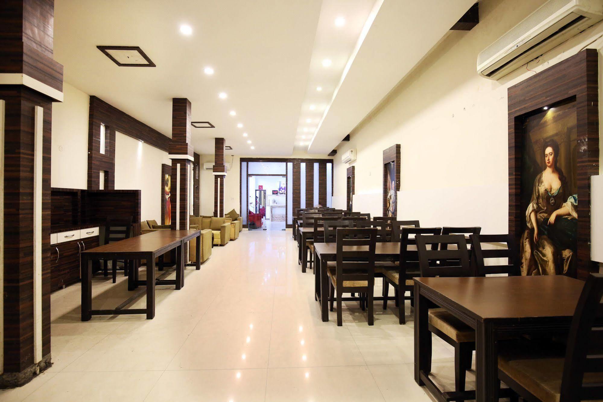 Hotel Mm Yellowuds Amritsar Dış mekan fotoğraf